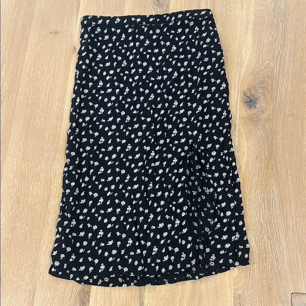 Hollister Black and White Floral Midi Skirt